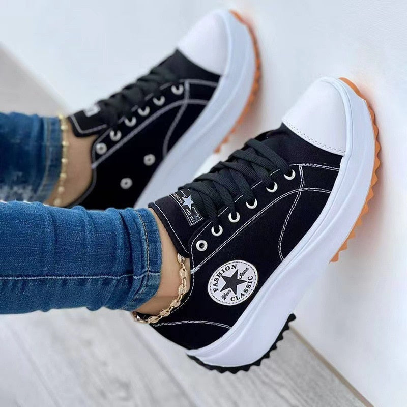 Flache Schnürsneaker aus Segeltuch für Damen, sportlich, leger