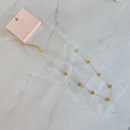 Dainty Golden Bead Flower Necklace - Waterproof Stainless Steel