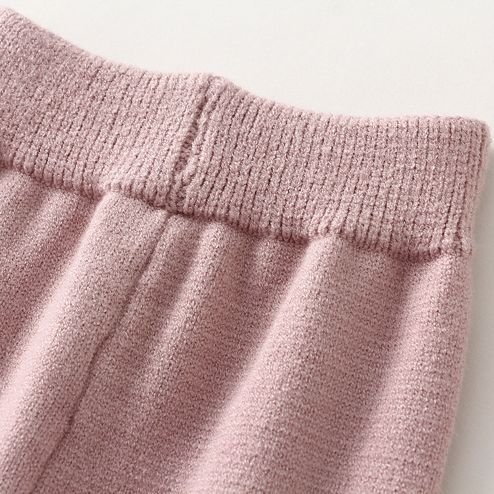 KnitNest™ – Gestricktes Baby-Set mit Pullover und Hose