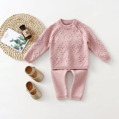 KnitNest™ – Gestricktes Baby-Set mit Pullover und Hose