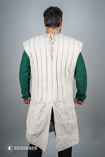 Ärmelloser Gambeson Naturfarben