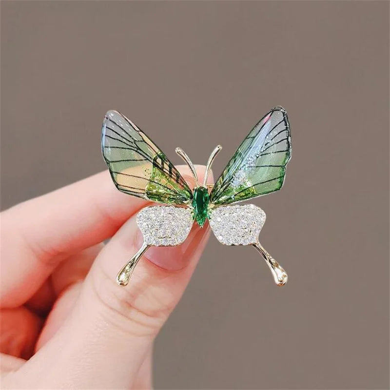 Cute butterfly brooch for women, sparkling and vibrant with forest style design, daily wear brooch accessories