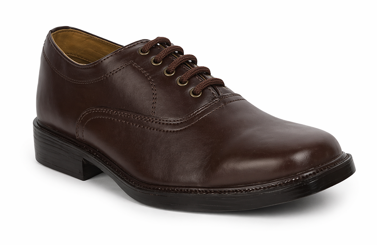 Eleganter Anhänger für Herren-Partykleidung